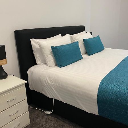 Beach Hotel Burnie Bagian luar foto