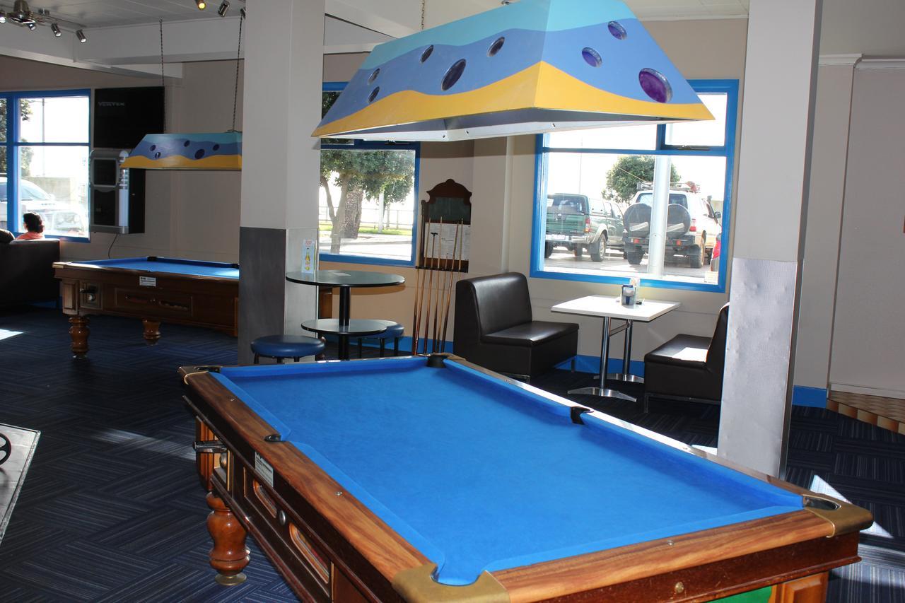Beach Hotel Burnie Bagian luar foto