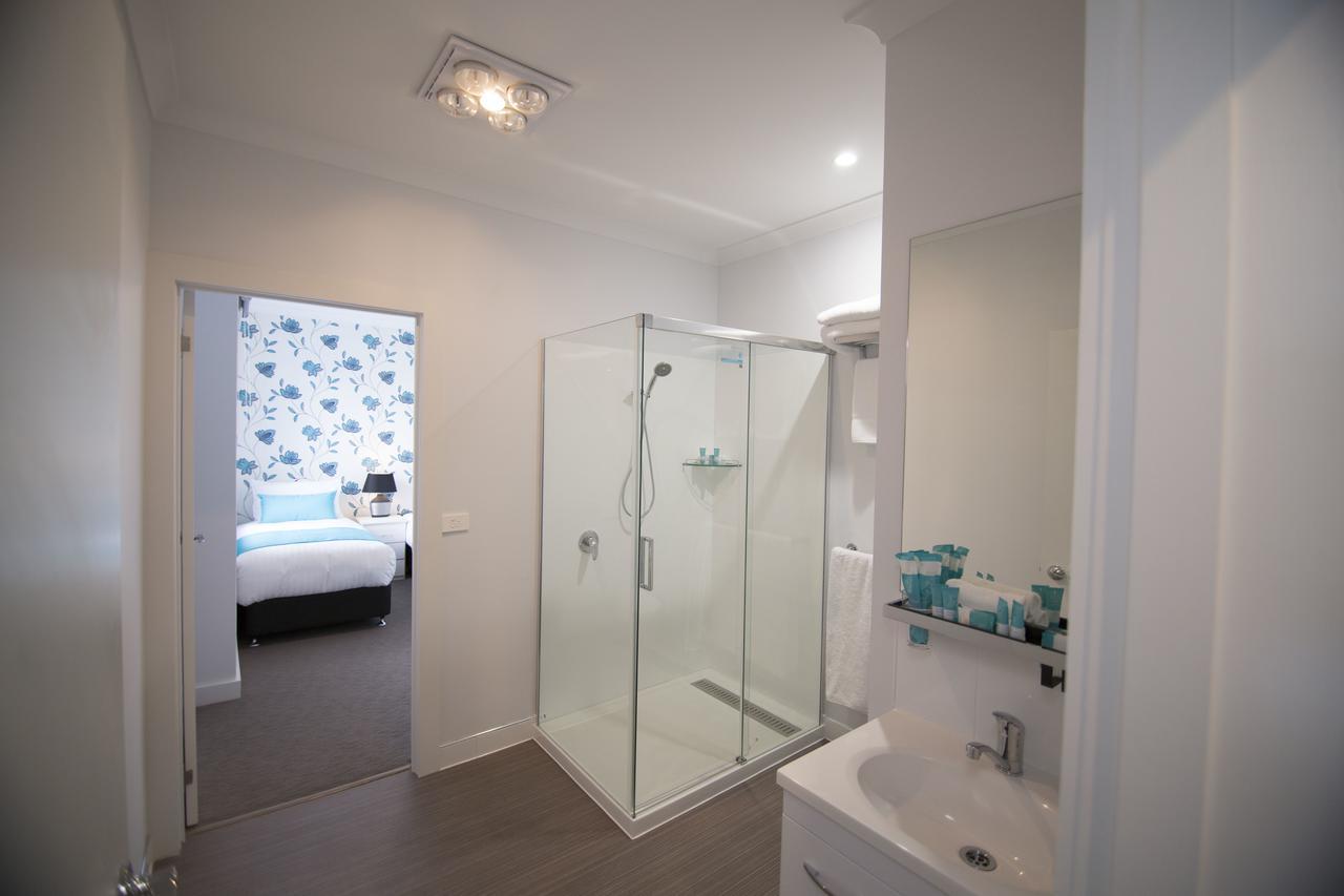 Beach Hotel Burnie Bagian luar foto