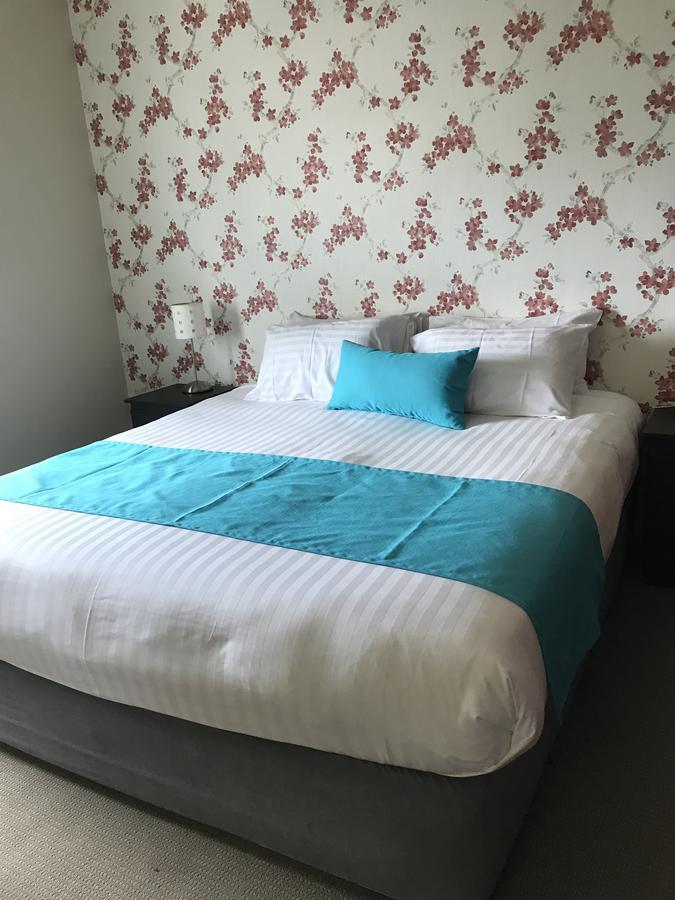 Beach Hotel Burnie Bagian luar foto